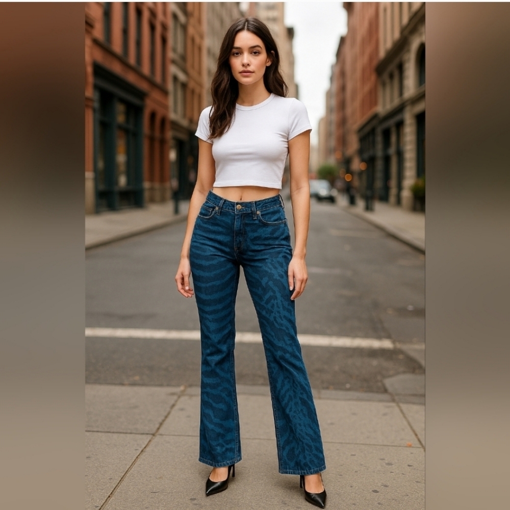 Genuine Y2K Marciano Low Waist Patterned Flare Jeans